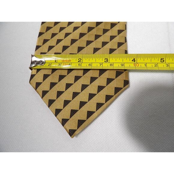 Gior Gio Brutini Mens Neck Tie Silk Geometric Diamond Triangle Gold Black Design - Picture 9 of 10